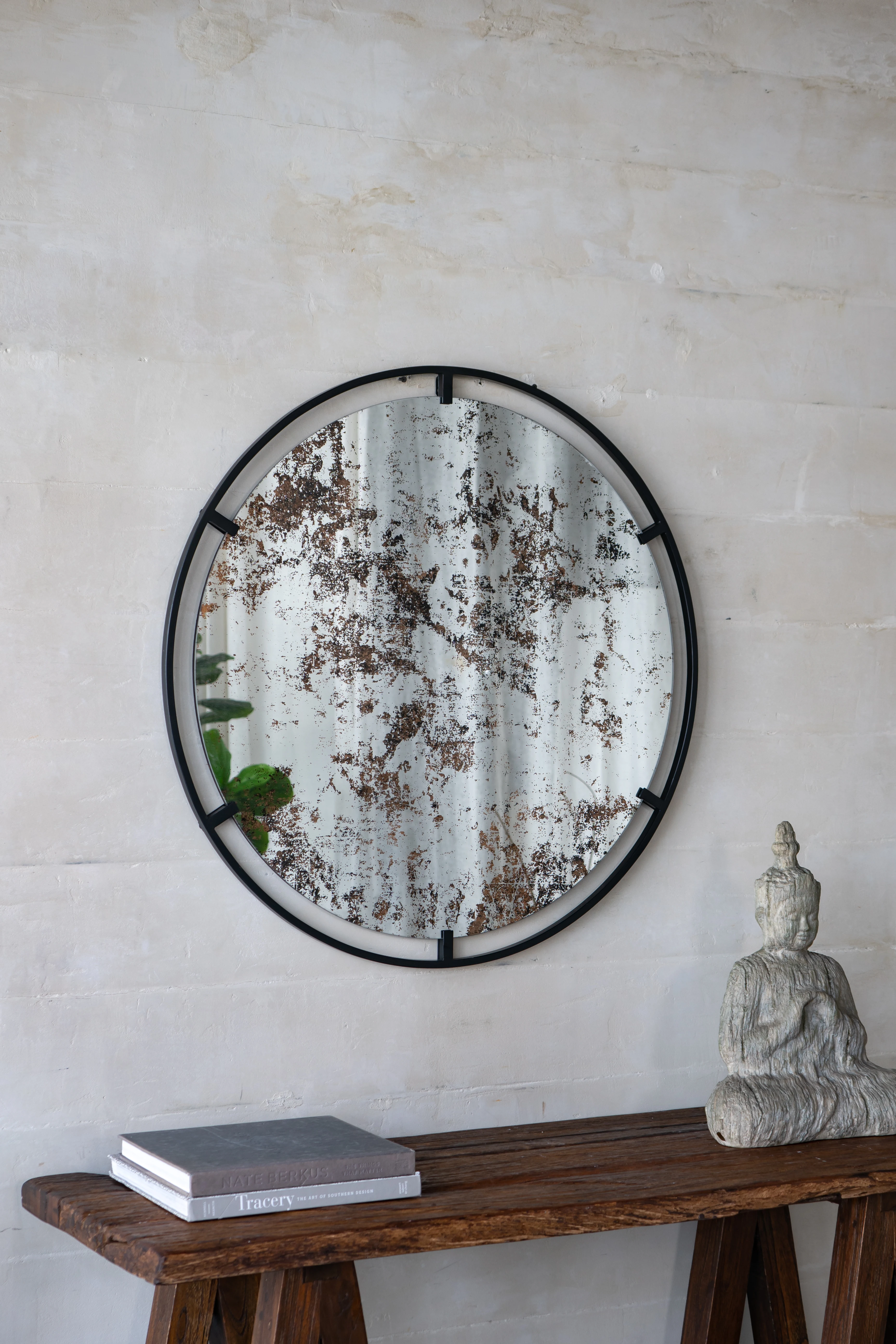 

Theodor Mirror with industrial design Round Mirror with Metal Frame for Wall Decor & Entryway Console Lean Against Wall