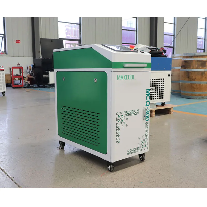 JPT 100w 200w 300W Handheld Portable Fiber Laser Cleaner 500W 1000W 2kw Handheld Laser Cleaning Machine to Remove Rust and Paint 3