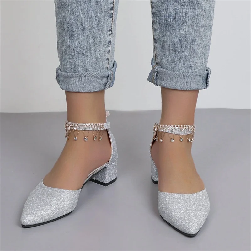 12 Wholesale Women's Open Toe Low Block Chunky Heels Sandals Dress Pumps  Shoes In Silver Color - at - wholesalesockdeals.com