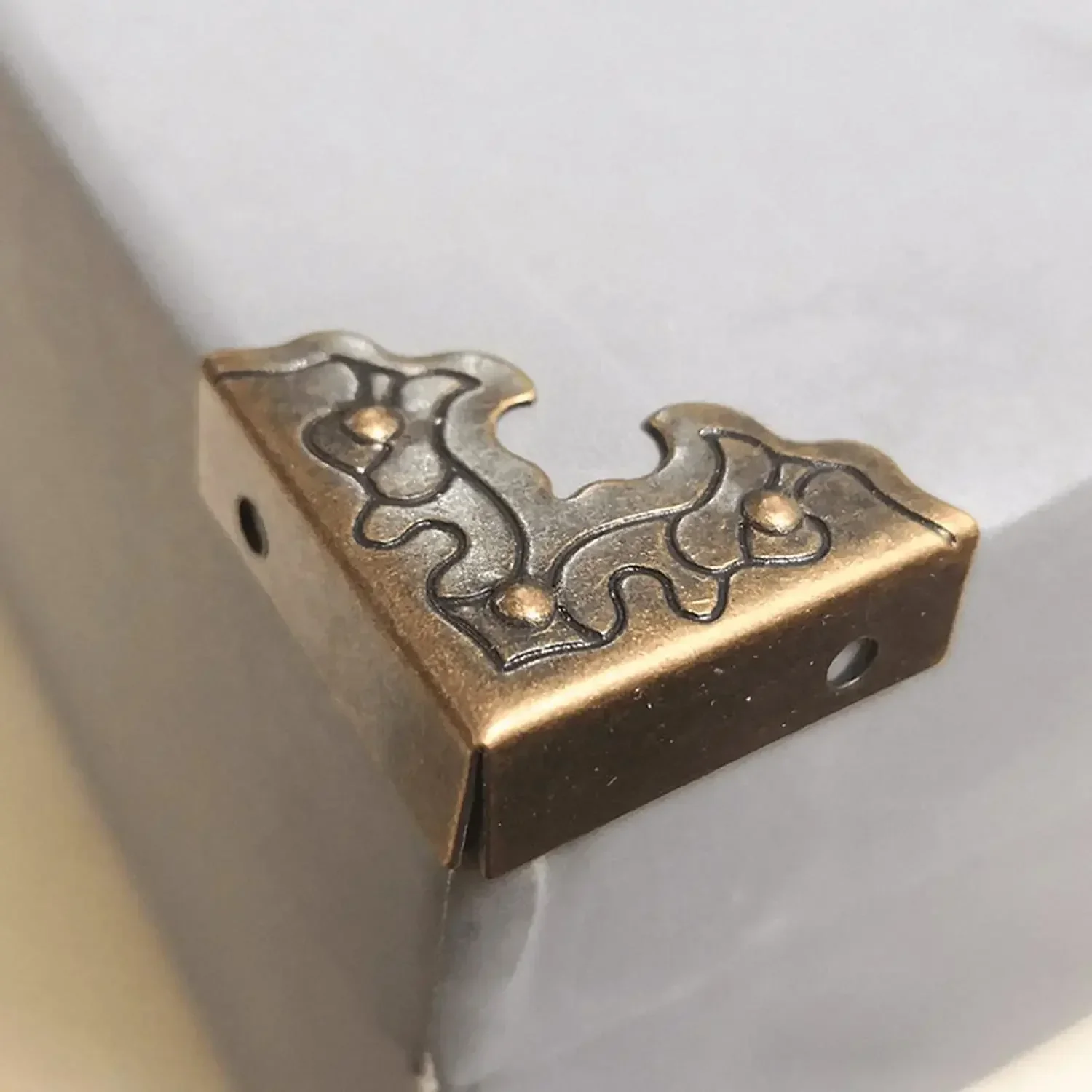 10Pcs Antique Furniture Fittings Metal Crafts Jewelry Box Edge Safety Guards Covers Wooden Case Decorative Corner Protector 25mm
