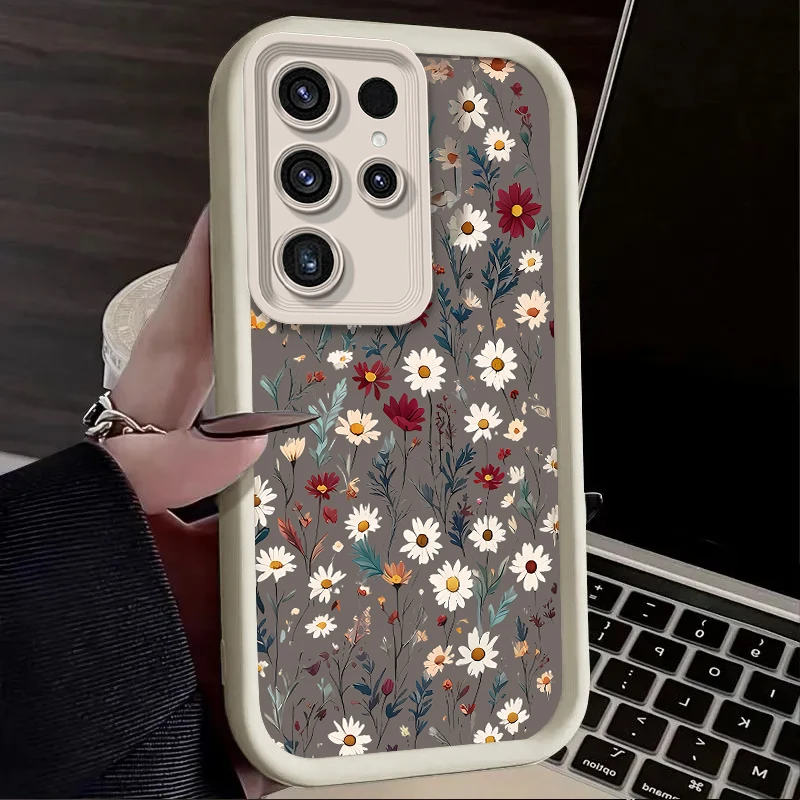 Retro Style Flower Phone Case – Vibrant Floral Design Protective Cover