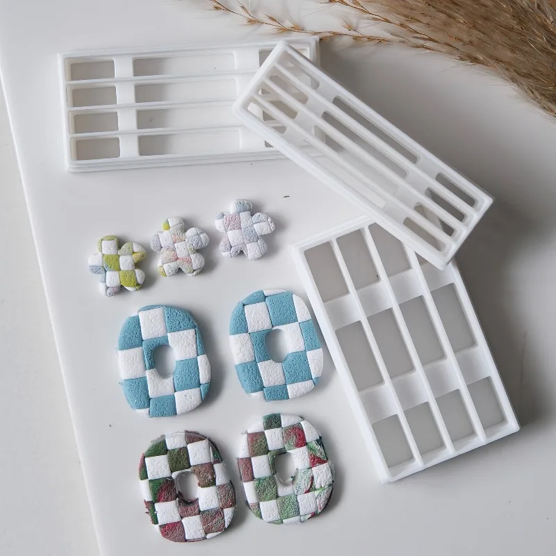 Schachbrettmuster-Formstücken aus Polymer Clay in 3 Größen | Gitterstreifen-Formen für weiche Keramik, DIY-Ohrringe, gepresste Linien, Werkzeuge zur Schmuckherstellung – Detail 5