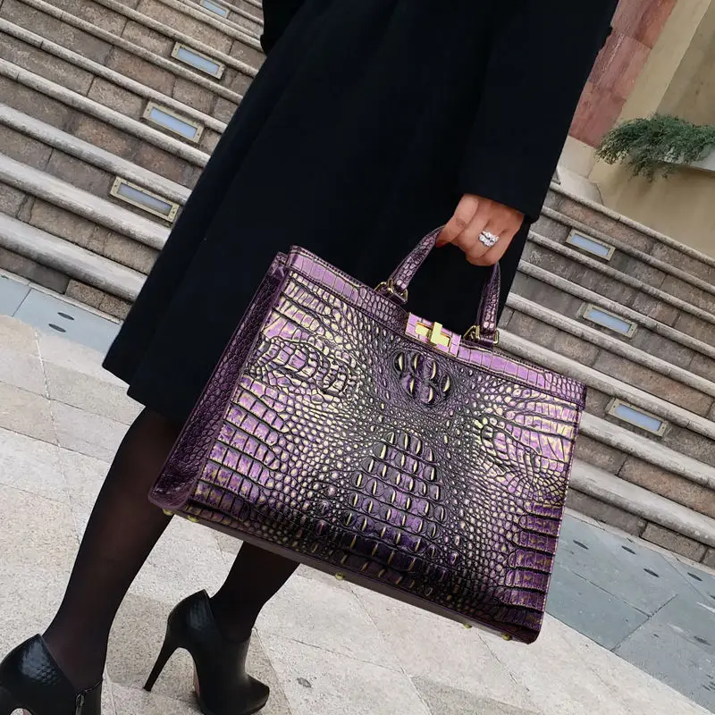 

2023 Genuine Leather Women's Handbags Large Capacity Briefcase Crocodile Pattern Shoulder Tote Bag 14 Inch Laptop Commuter Bags