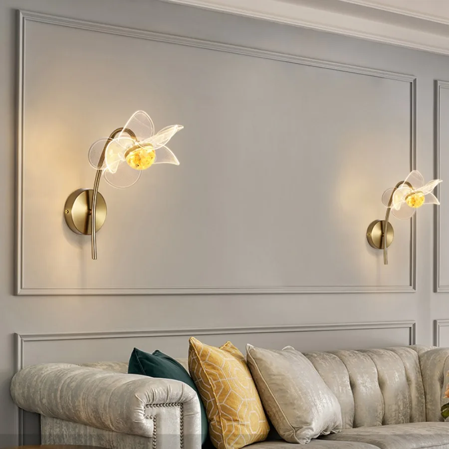 LED Wall Lamp Nordic Creative Flower Shaped Reading Light Modern Simple and Luxurious TV Bedroom Bedside Background Wall Lamp