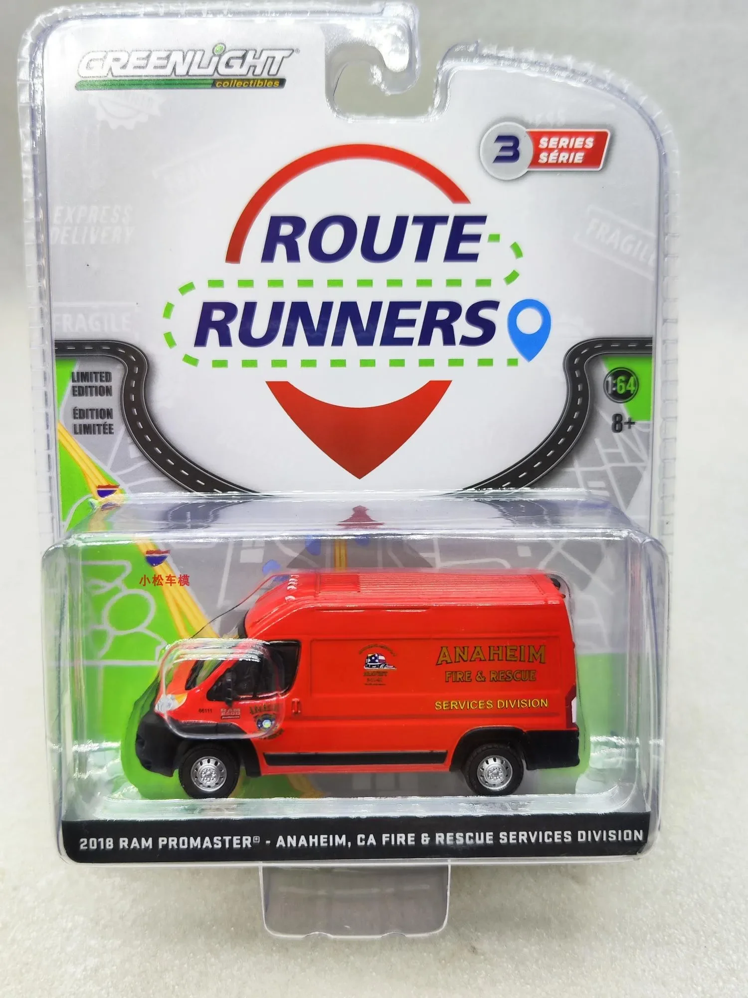 1: 64 2018 Ram Promaster 2500 Cargo High Roof Fire Rescue Vehicle Lega Car Model Collection Ornamenti Regalo