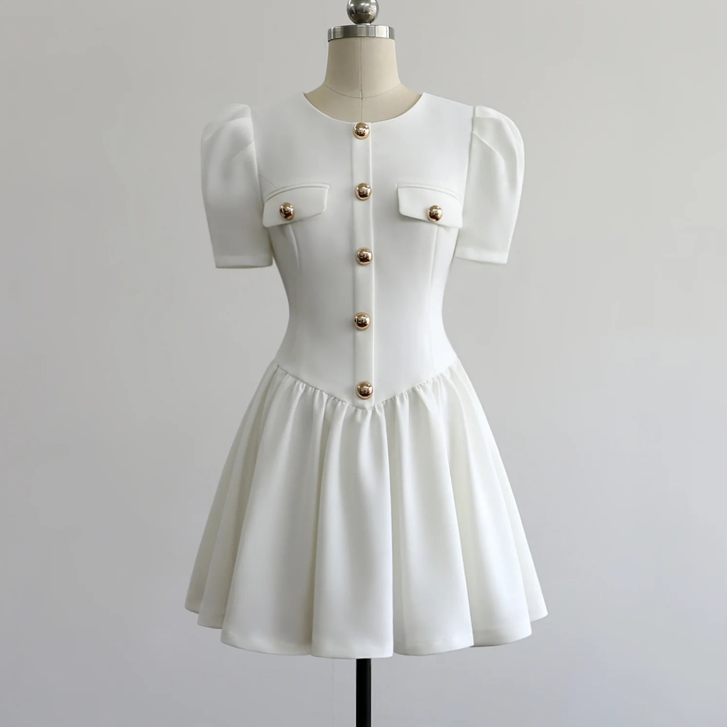 

2023 Summer New Elegant Metal Button Waist A-line Dress Fluffy Short Sleeve Short Dress