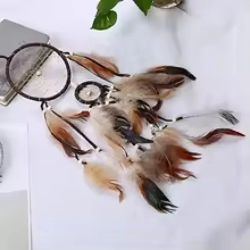 갈색 깃털이 달린 인도 스타일 드림캐쳐 1개, 침실 장 벽걸이형 윈드차임