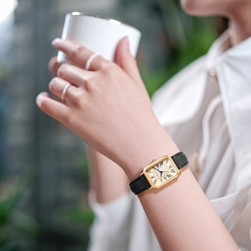 Ladies watch, retro small dial rectangular watch, simple casual ladies quartz watch