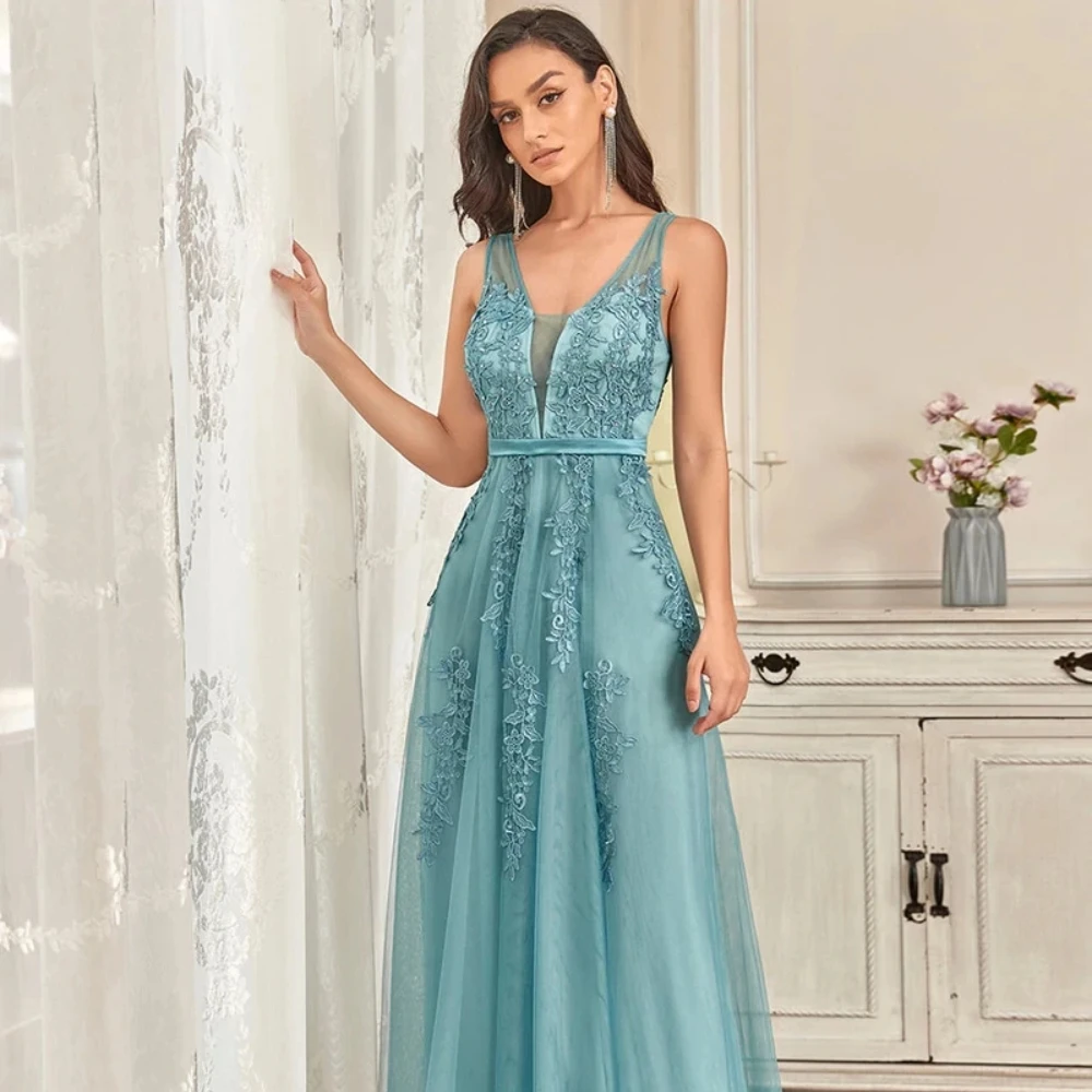 

Elegant Evening Dresses New A-LINE V-Neck Sleeveless Blue Simple Backless Prom Gowns Lace Appliques Beading Vestidos De Fiesta