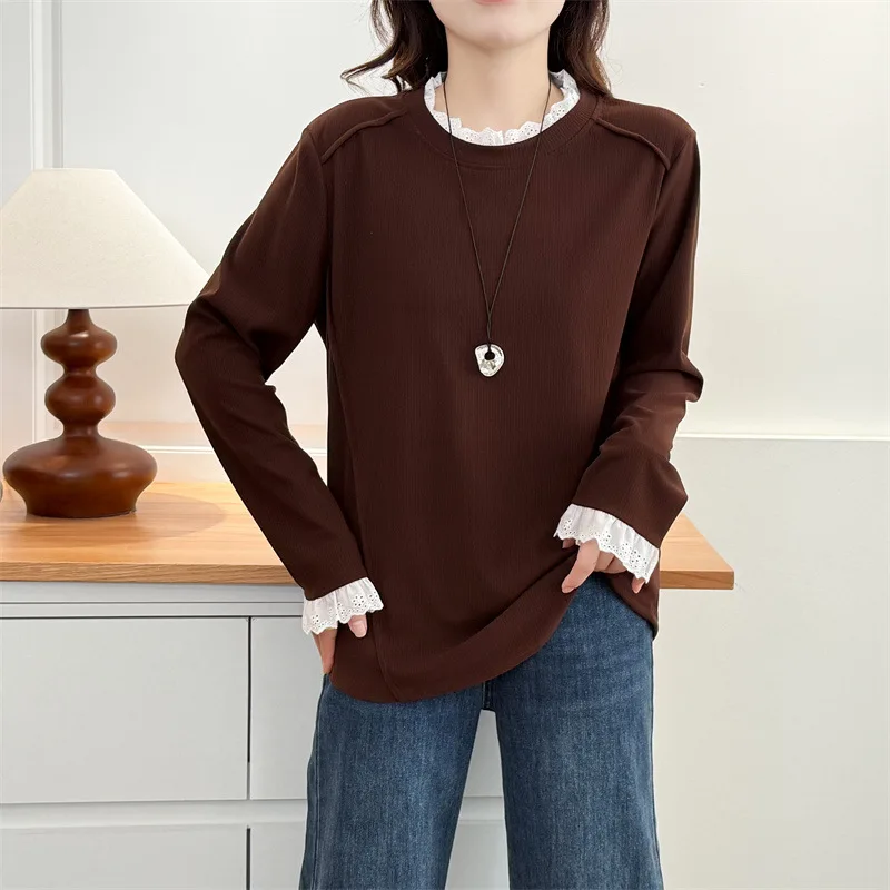 XXXXL Fashion Plus Size Women's T-Shirt Autumn And Winter New Style Lace Patchwork Long Sleeved Base Warm Inner Top 823