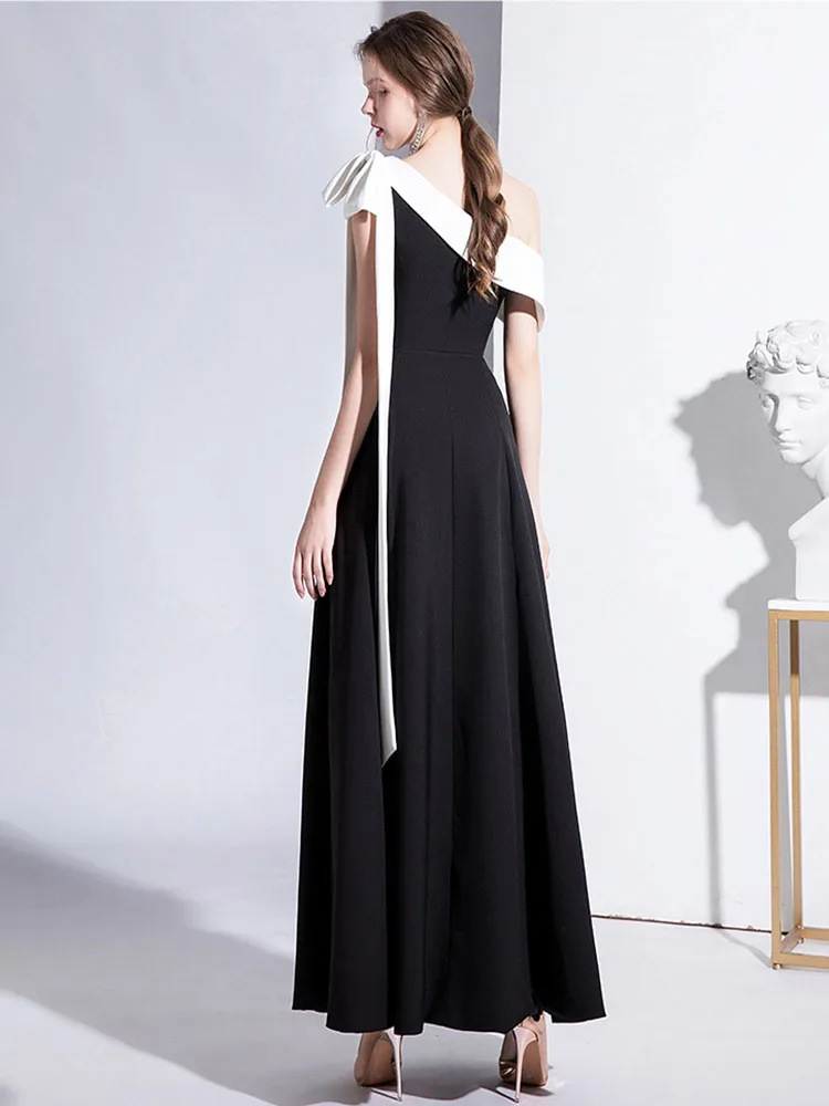 green emerald velvet dress Ashley Black Formal Maxi Dress - US 18 main image 0