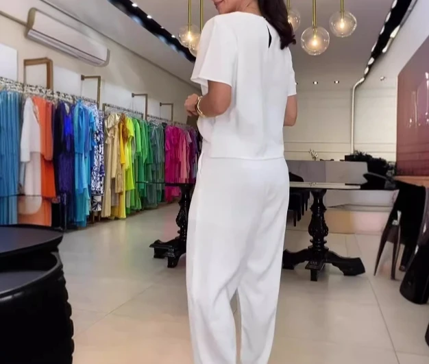 Рисунок 3 - Женский Повседневный костюм из двух предметов