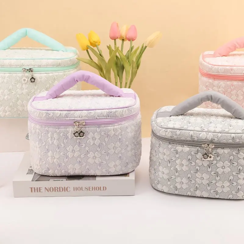 Cosmetic Bag Handheld Large Capacity Portable Travel Printing Wash Bag High Value Small Fragrance Makeup Box wholesale