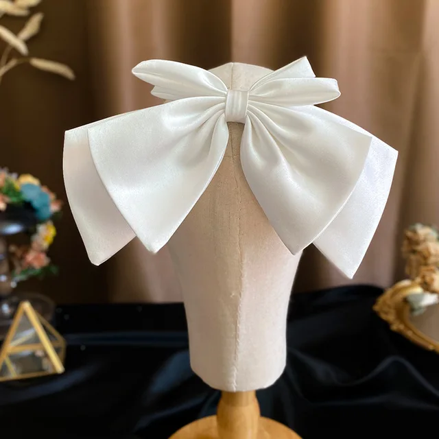Bridal White Satin Bow Barrettes Wedding  Side Clip  Headdress Elegant  hair accessories for women as photo