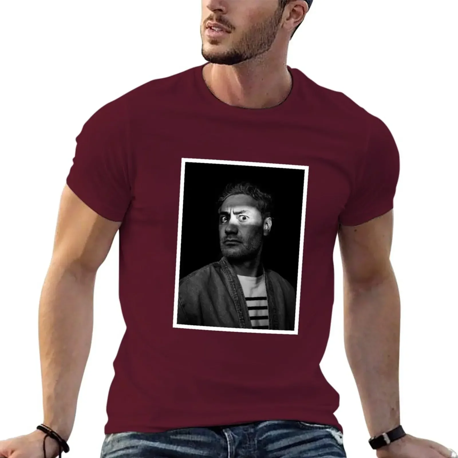 

2024 Summer New Men T Shirt Roger Kisby Portraits Taika Waititi T-Shirt Tees Anime Clothes Mens Pure Cotton Tops Streetwear