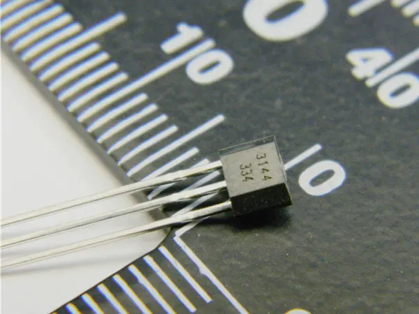 Sensori Magnetici 20 Pezzi 20 Sensori Hall A3144E / OH44E - Nuovi, Per Rilevamento Magnetico In Progetti Elettronici E Arduino Sensore Magnetico 44E - Foto 8