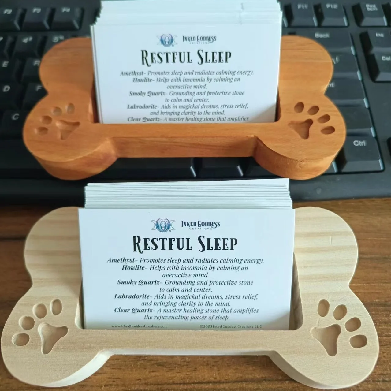 1 desktop solid wood card holder carved dog bone card case Wooden claw print holder display rack