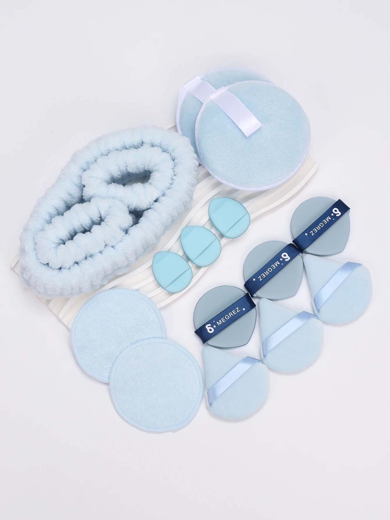 All-Purpose Hair Band 16-Piece Set, 1 Hair Band, 2 Wrist Straps, 2 Lazy Puffs, 2 Pieces, Makeup Remover Pads, 3 Triangular Loose 3