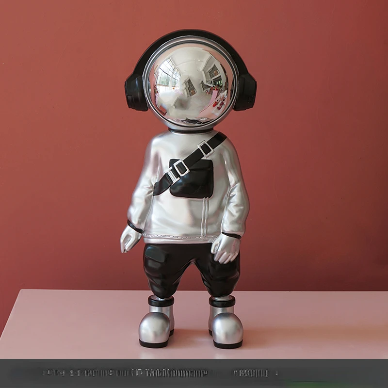 

Home Resin Ornaments Luxury Astronaut Astronaut Ornaments Living Room TV Wine Cabinet Simple Office Desktop Decorations