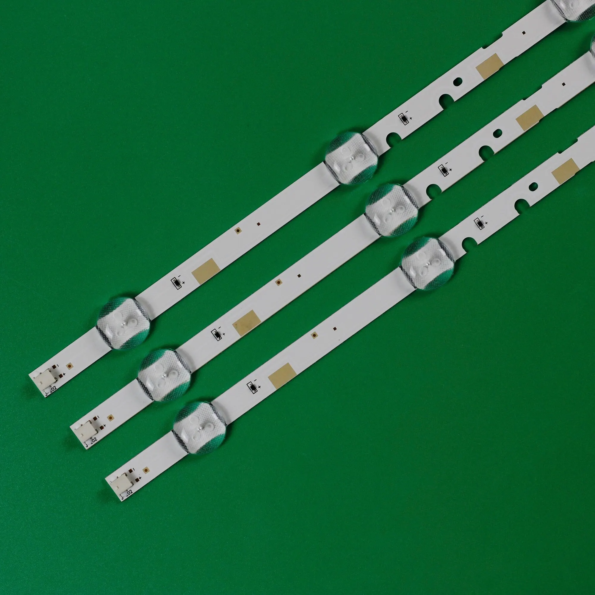 3pcs LED Ʈ Ｚ UE40N5300AK UE40N5300 UN40J5290 UN40T5300 UN40T5300AG UN40J5290AG LH40benelga V8DN-395SM0-R1
