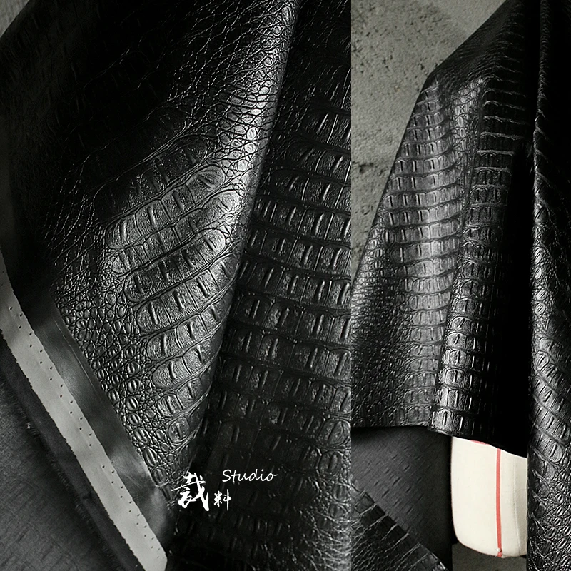 high quality embossed crocodile pattern faux PU leather/ leather for bag  making/ white leather fabric/ luxury furniture china