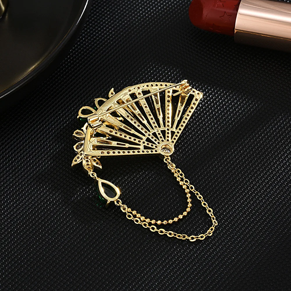 Vintage Fan Brooches for Women Green Crystal Flower Tassel Lapel Pins Women's Dress Accessories Jewelry Birthday Holiday Gifts