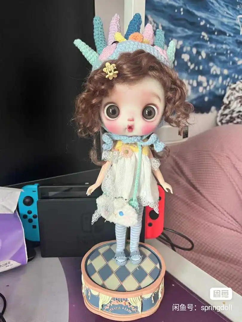 In stock itwoitwo 1/6 BJD Doll Big Head Doll Resin Material No Makeup