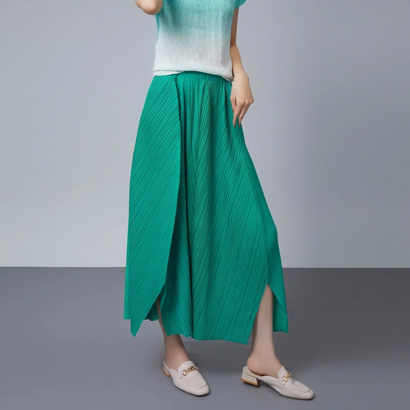 Miyake Pleated 2023 Fall New Fashion Irregular Semi-skirt Solid Color Loose Large Size High Waist Korean Hundred Women's Skirt