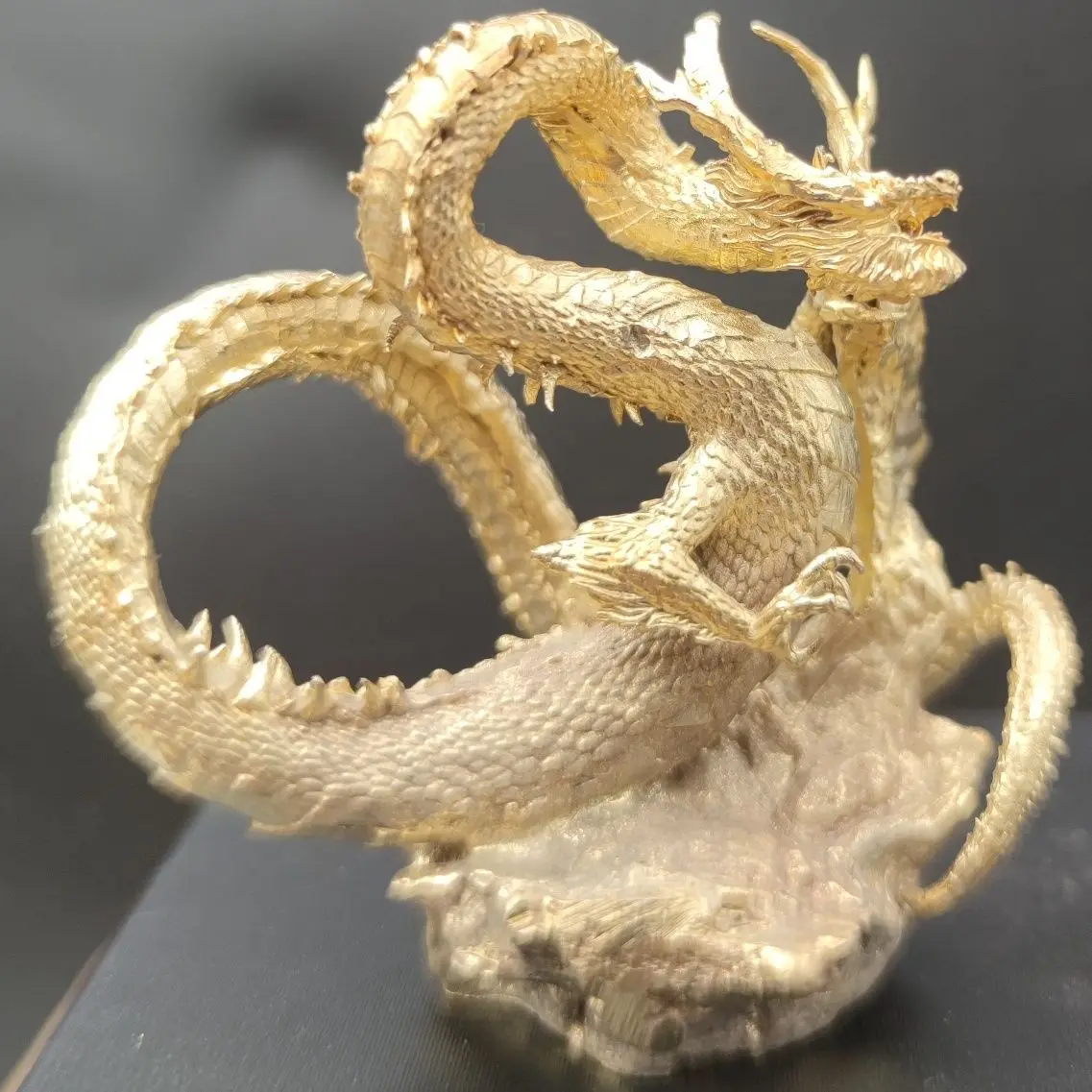 

Pure copper dragon car ornaments Feng Shui Dragon Office porch lucky Qinglong decorative gifts