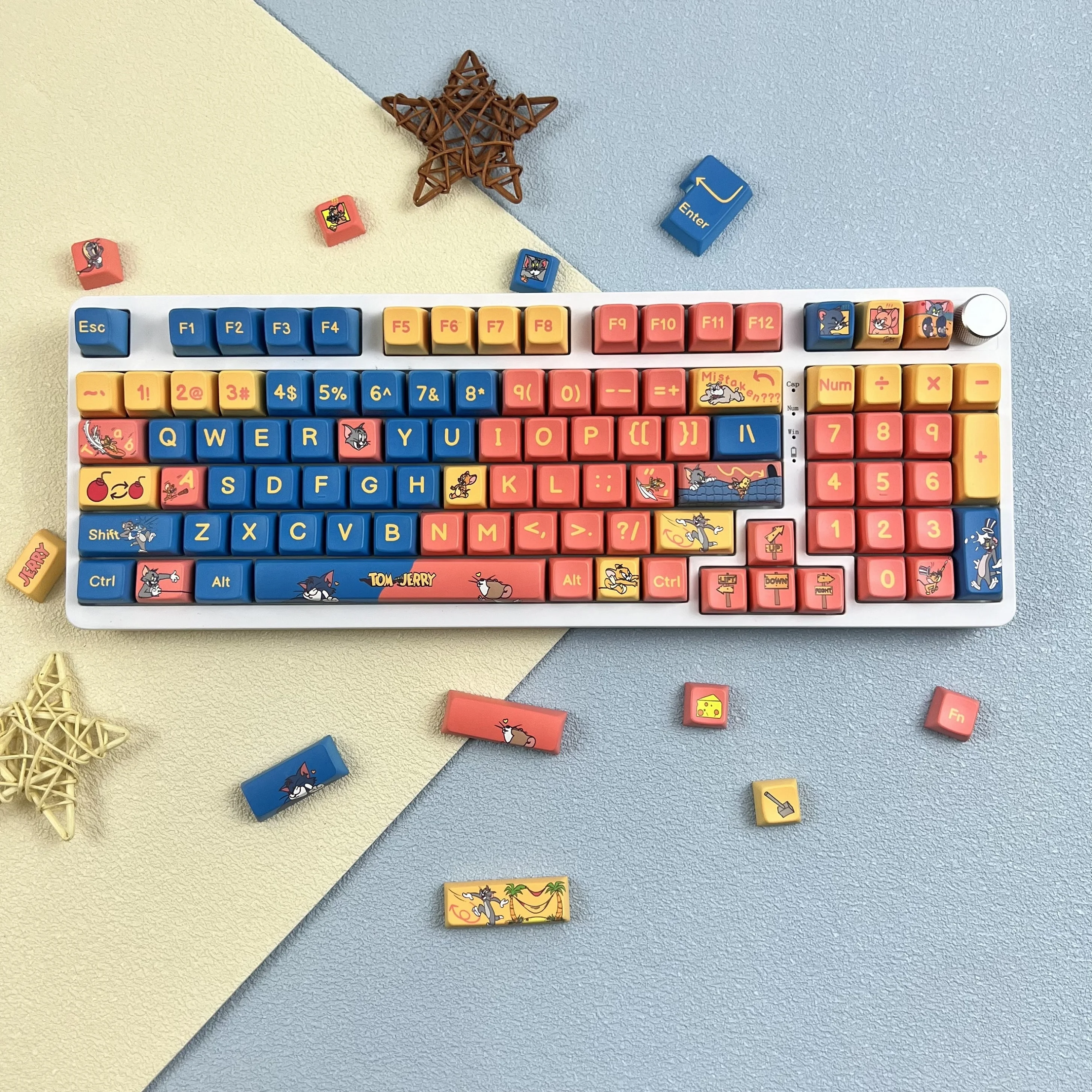 

Stinky Leather Craftsman Children's Fun Series Anime Cat and Mouse MDA Keycaps with Non Transparent Full Five Sides,