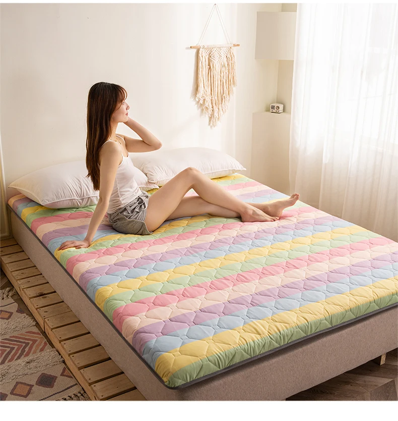 Description Picture 5 of itemThickened mattress soft cushion floor mat household folding floor bedding floor bedding sleeping mat student dormitory rental