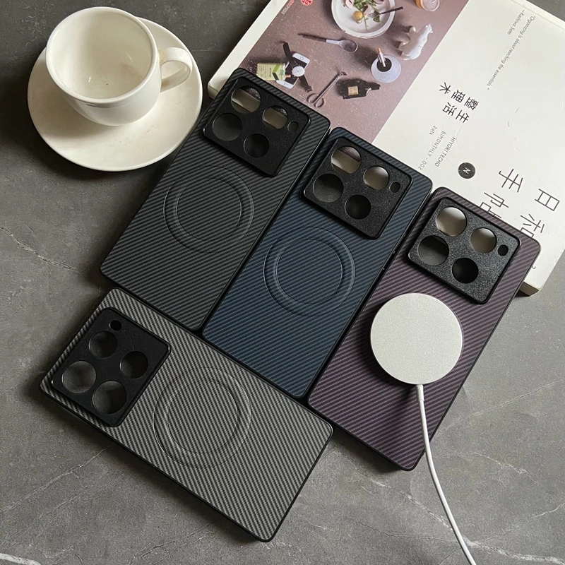 Magnetic Carbon Fiber Texture Leather Case with Mag-Safe Compatibility