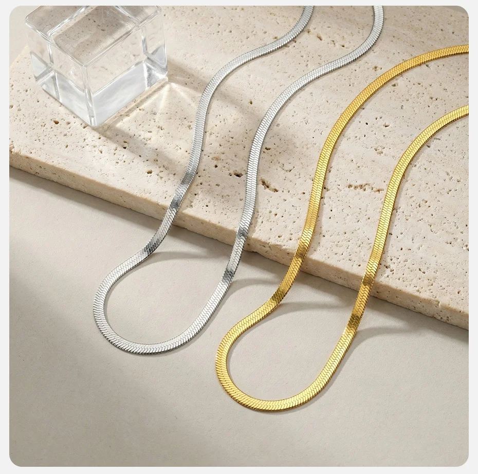 Vnox 18K Vergoldete Flache Schlangenkette, Edelstahl-Klingenkette, Antiallergischer Schmuck, Geschenk für Frauen und Mädchen – Detail 6