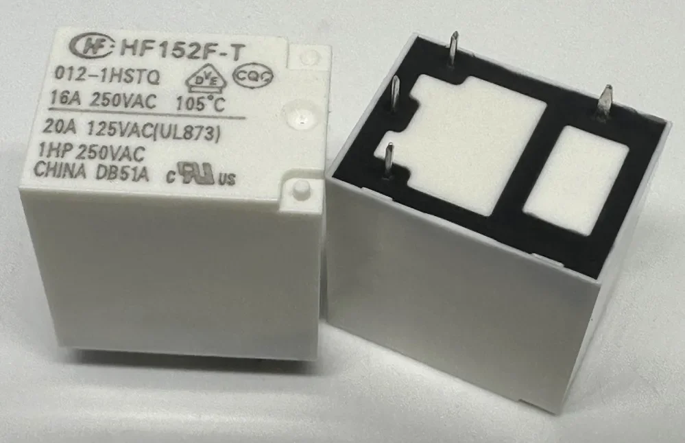 New HF152F-T 024-1HTQ ; HF152F-T 012-1HT ; 024-1HT(104)(555) 012-1HSTQ (22FA-12V/24V) Relay 4pins