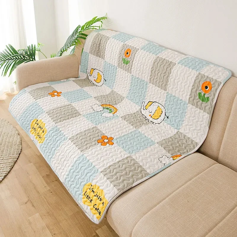 Luxurious Reusable Washable Dog and Cat Cushion Mat and Training Pad