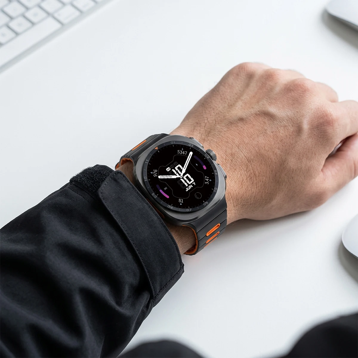 Magnetic Silicone Sport Watch Strap - Universal Fit