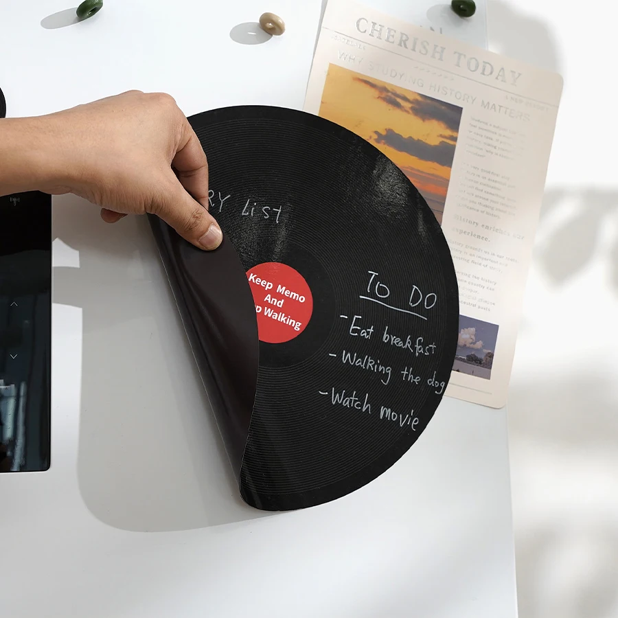 2pcs Vintage Style Record Soft magnetic message stickers Writing Blackboard Stickers Daily Locking Matters (With 2 pens)