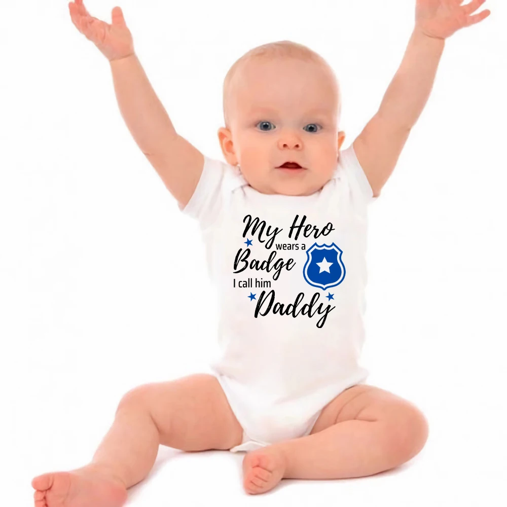 Mom Knows a Lot But Memaw Knows Everything Funny Baby Bodysuits Short Sleeve Summer Newborn Boy Girl Clothes Infant Onesies 4
