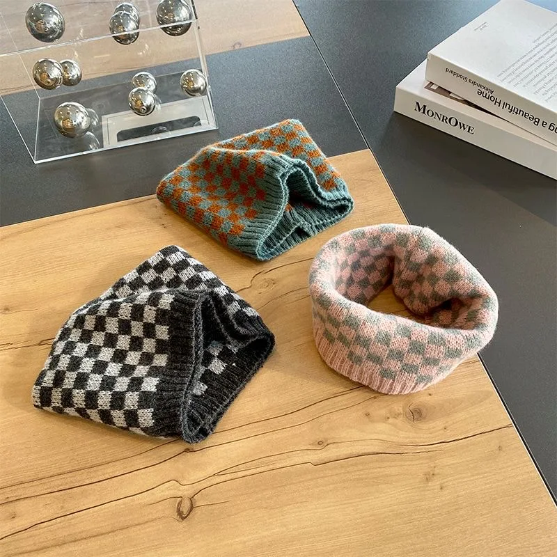 Children's check autumn and winter Korean simple scarf retro boys and girls knit double layer warm