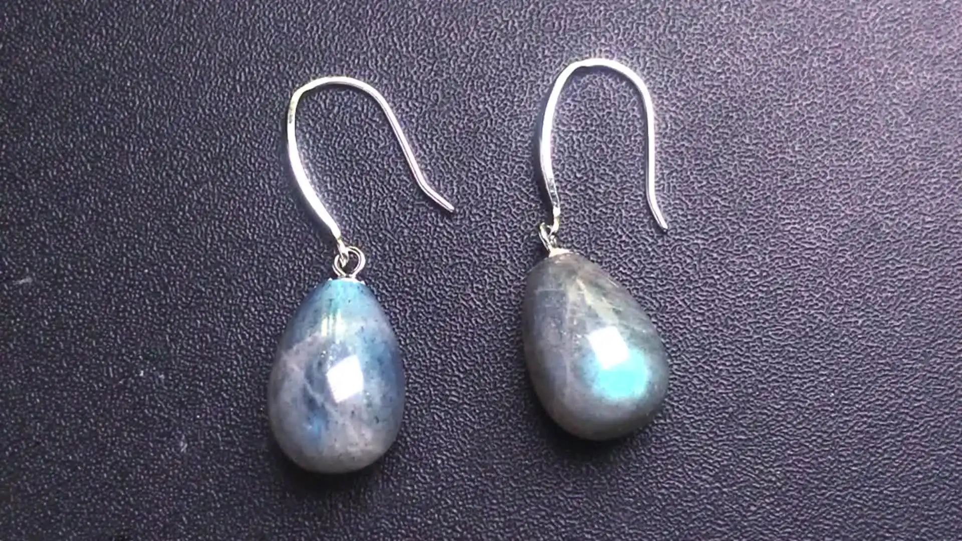 Orecchini A Goccia In Argento 925 Con Labradorite – Lunghezza 3,3 Cm, In Confezione Regalo