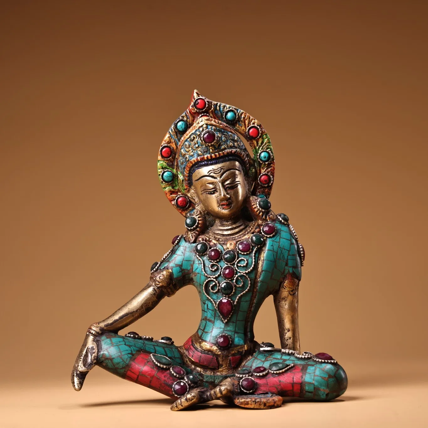 

8"Tibetan Temple Collection Old Bronze Outline in gold Painted Mosaic Gem Turquoise Green Tara Sitting Buddha Worship Hall