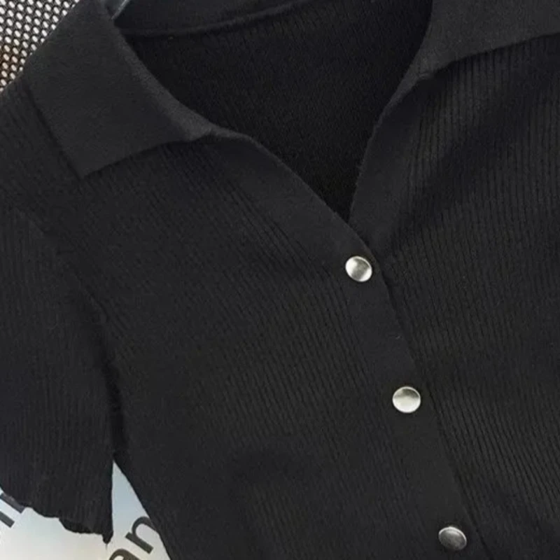 T-shirt da donna in maglia a costine con colletto polo, colore bianco crema, a maniche corte, elasticizzata, leggera, slim fit, per tutti i giorni, estiva, casual - immagine 3