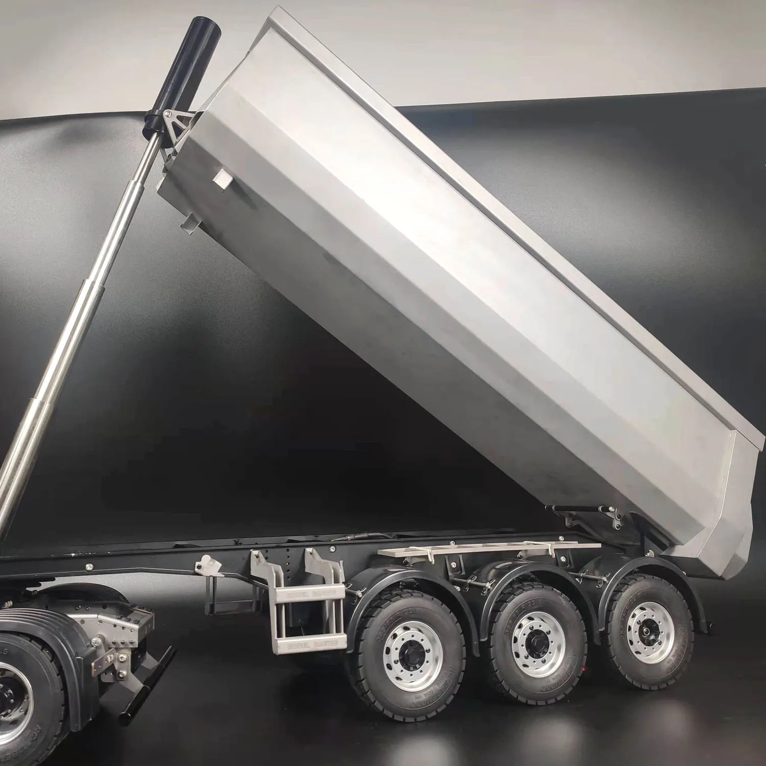 1/14 Metal RC Hydraulic Trailer 3 Axles for Remote Control Tractor Trucks Dumpers Cars DIY Model Finished Unpainted Toy TH23181 4