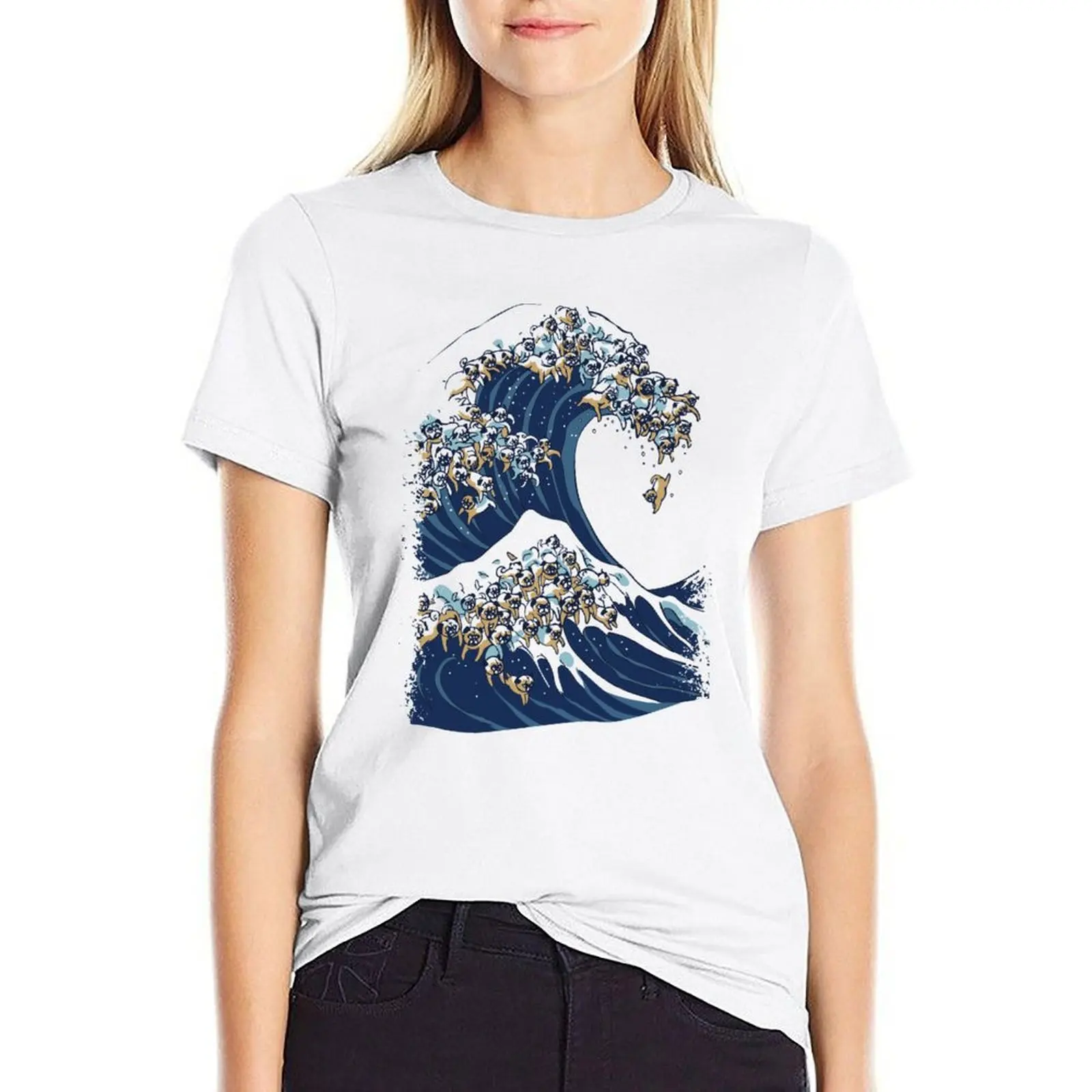 

The Great Wave of Pug T-Shirt Women's t-shirt cotton t shirts Women white t-shirts for Women
