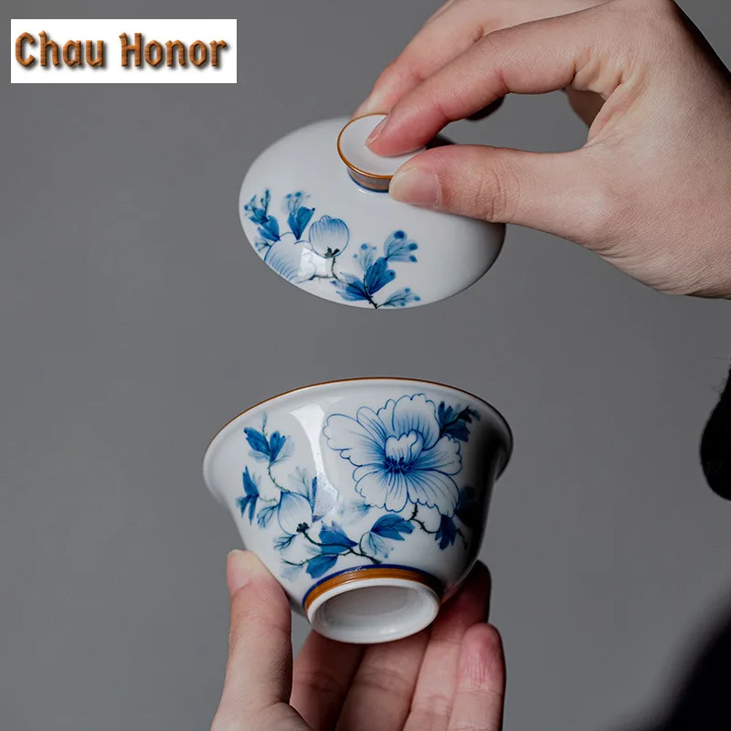 85ml Boutique Pure Hand-painted Blue Camellia Art Ceramic Tea Tureen Covered Bowl Tea Maker Gaiwan Kung Fu Bowl With Cover
