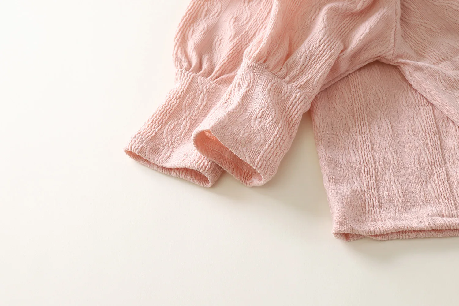 الفتيات طويلة الأكمام تي شيرت ملابس الربيع والخريف نمط الطفل ملابس الأطفال ملابس داخلية للأطفال قاعدة قميص أعلى