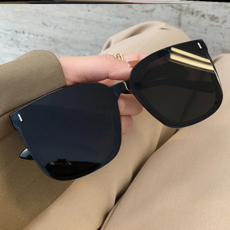 New Sunglasses Women 2023 High Quality Retro Sunglasses Women Classic Square Glasses Women/Men Luxury Oculos De Sol