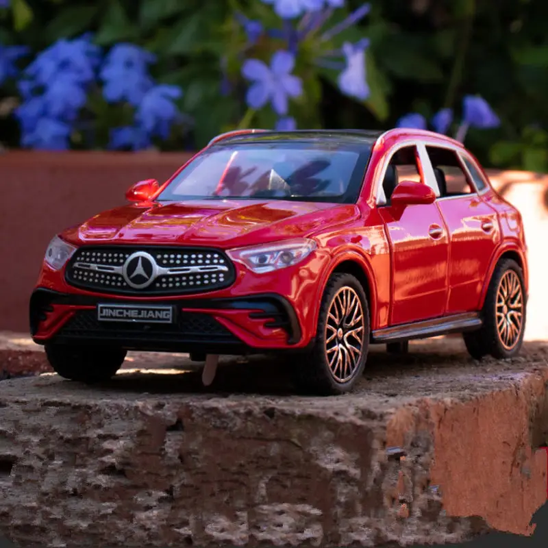 

Модель автомобиля SUV 1:32 GLC 400e из сплава, литой металлический игрушечный автомобиль, модель автомобиля с высокой симуляцией звука и искусственной коллекцией, детский подарок