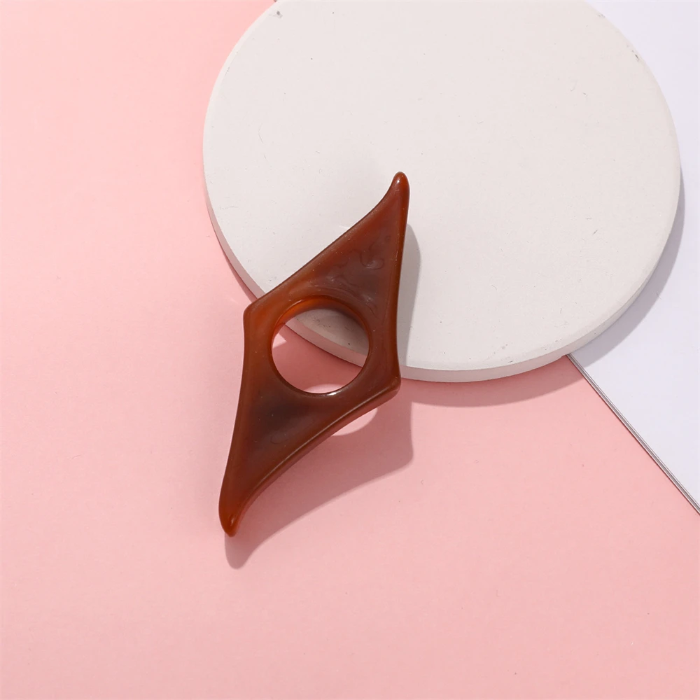 Рисунок 3 - Креативная подставка для большого пальца