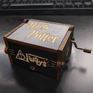 Boîte à musique Harry Potter en bois à manivelle, 4 styles, rétro, cadeau  d'anniversaire pour enfants, cadeau surprise pour les couples - AliExpress